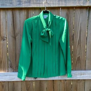 Vintage Rafaella Envy Green Pleated Pussy Bow Blouse